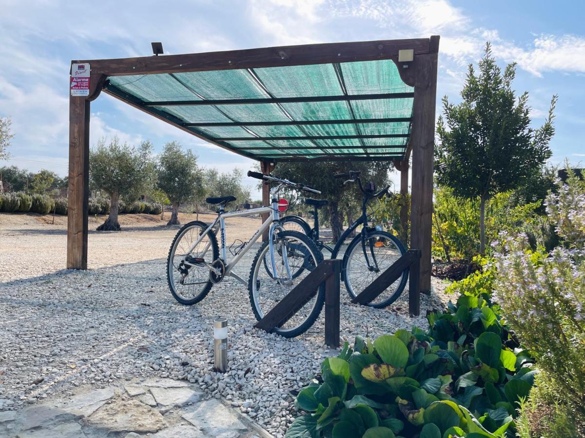 منزل الضيف Corredoura  في Glamping Turquesa, Feel And Relax In A Wood House المظهر الخارجي الصورة